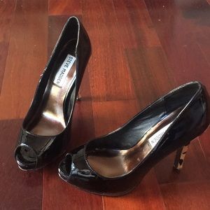 Steve Madden paten leather and leopard print heel